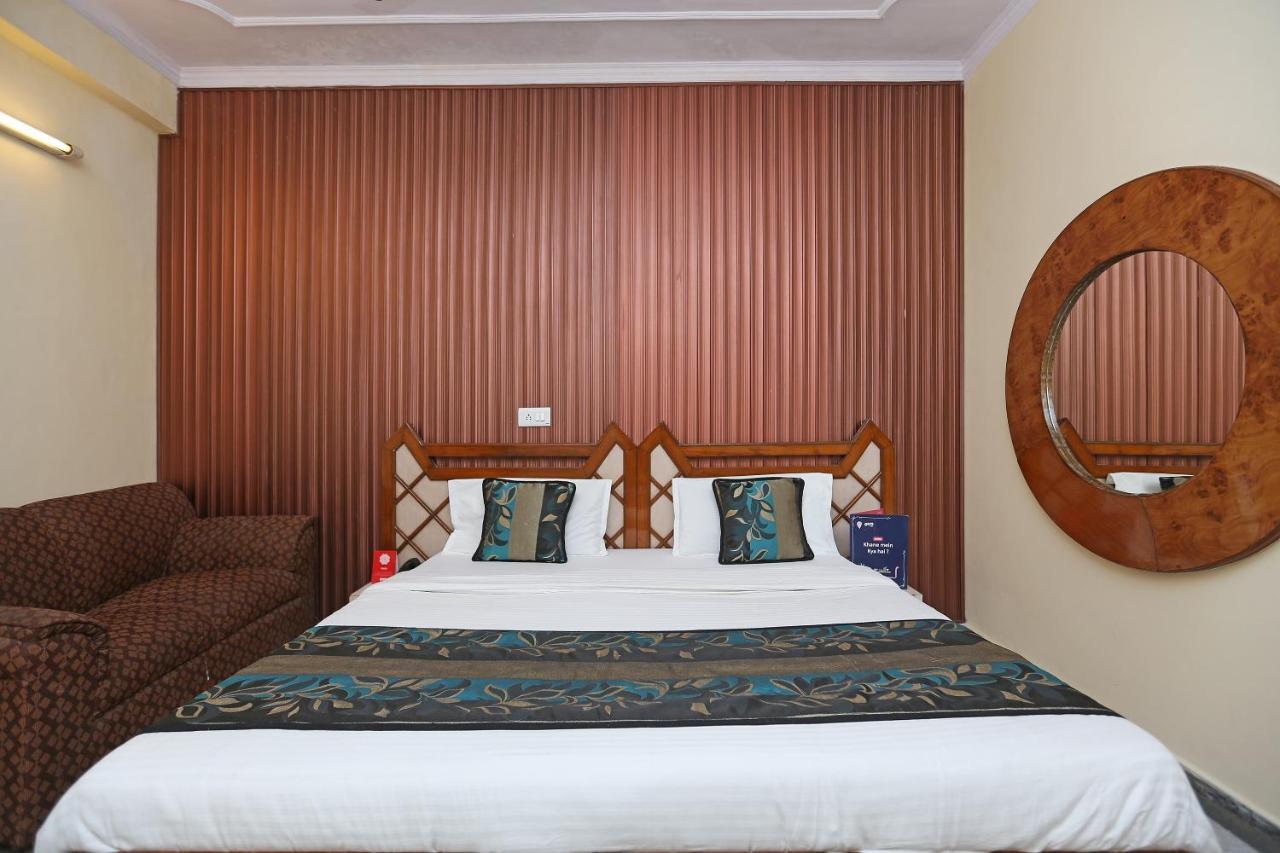Oyo Flagship 9554 Hotel Grand Plaza Faridabad Luaran gambar