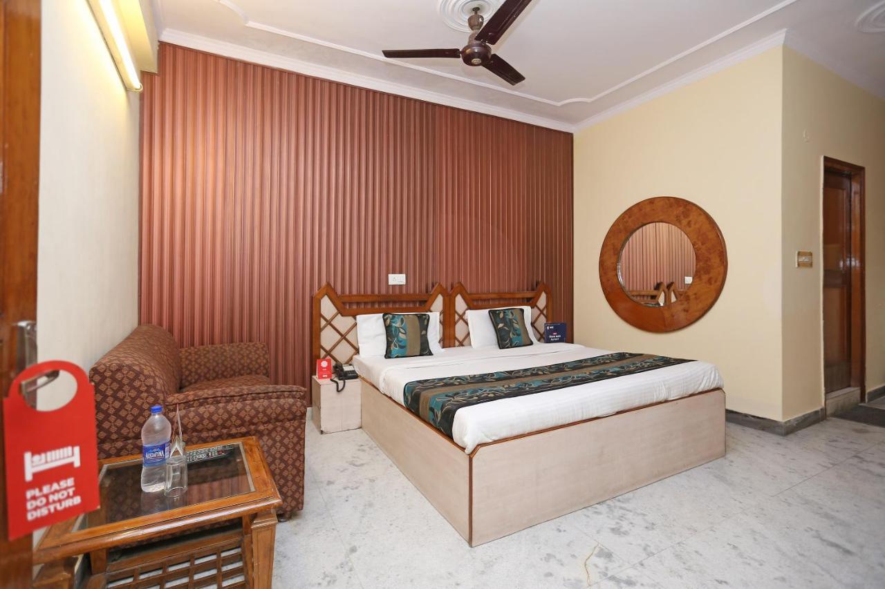 Oyo Flagship 9554 Hotel Grand Plaza Faridabad Luaran gambar